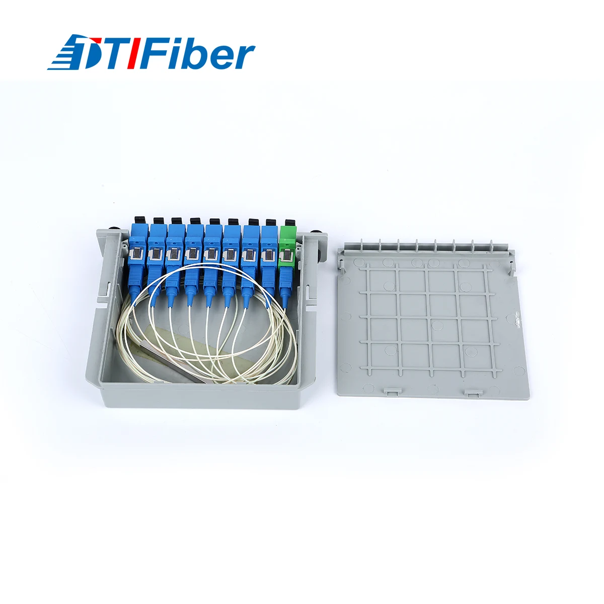 Fiber optic cable splitter with pre-terminated pigtails